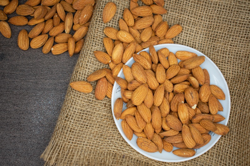 almonds_bowl