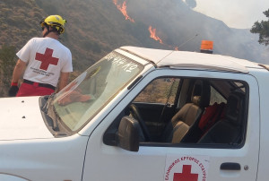 Ο Ελληνικός Ερυθρός Σταυρός στην πρώτη γραμμή προσφοράς στη μεγάλη πυρκαγιά στην Κω