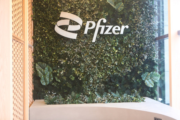 Pfizer: Προχωρά η ανάπτυξη νέου χαπιού για το αδυνάτισμα