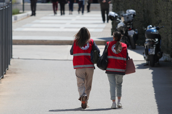 «Ερυθρός Σταυρός»: Η κατάσταση των 5 τραυματιών από τους πυροβολισμούς του 89χρονου