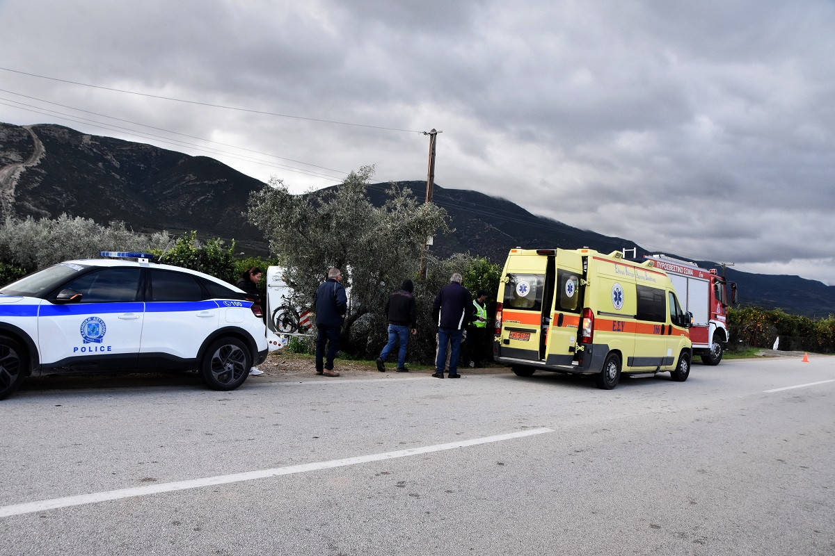 Αγρίνιο: Στο Καραμανδάνειο μεταφέρθηκε 14χρονος που έπεσε σε φρεάτιο και τραυματίστηκε