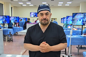 Αθανάσιος Χριστόπουλος: Τα πιο περιζήτητα χαρακτηριστικά διασήμων στην πλαστική χειρουργική