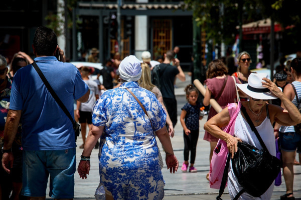 Θερμοπληξία και ηλίαση σε ακραίες θερμοκρασίες – Τα συμπτώματα