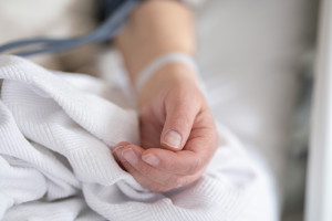 Καρκίνος παχέος εντέρου: Ο κίνδυνος θανάτου είναι σημαντικά αυξημένος για μια συγκεκριμένη ομάδα ατόμων