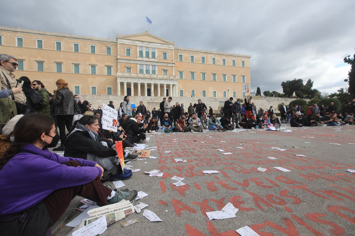 Ιατρείο Βουλής: Παροχή πρώτων βοηθειών σε δύο αστυνομικούς και επτά πολίτες λόγω των επεισοδίων