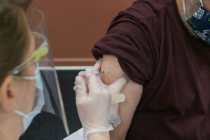 Εμβόλιο κατά του καρκίνου του παχέος εντέρου: Αισιόδοξοι οι επιστήμονες