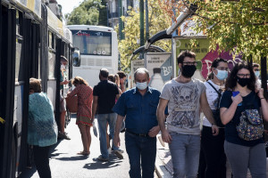 Κορωνοϊός: Και επίσημα τέλος από σήμερα οι μάσκες στα ΜΜΜ - Το ΦΕΚ