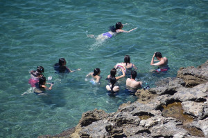 8 τρόποι για νιώσετε καλύτερα μετά από εγκαύματα από τον ήλιο