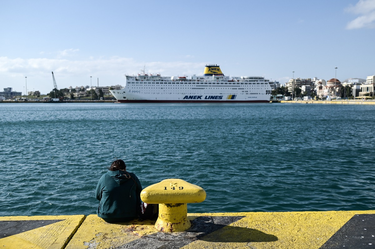 Πειραιάς: Στα ύψη η ατμοσφαιρική ρύπανση από τα πλοία