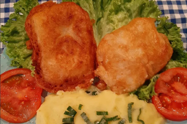 Μπακαλιάρος τηγανητός με κουρκούτι μπύρας – Το μυστικό συστατικό για απόλυτη επιτυχία