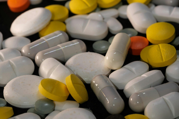 Πολυβιταμίνες: Η καθημερινή λήψη δεν προσφέρει κανένα όφελος στην υγεία, λέει νέα μελέτη