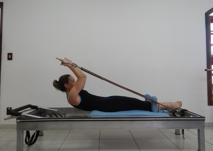 Reformer Pilates: Όλα όσα πρέπει να γνωρίζετε